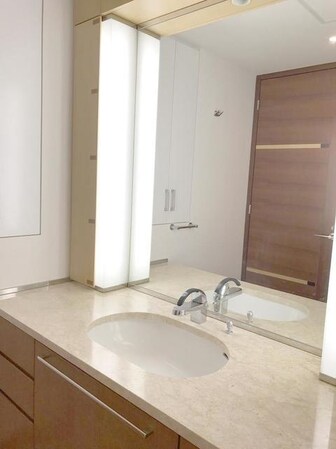 青山パークタワーの物件内観写真